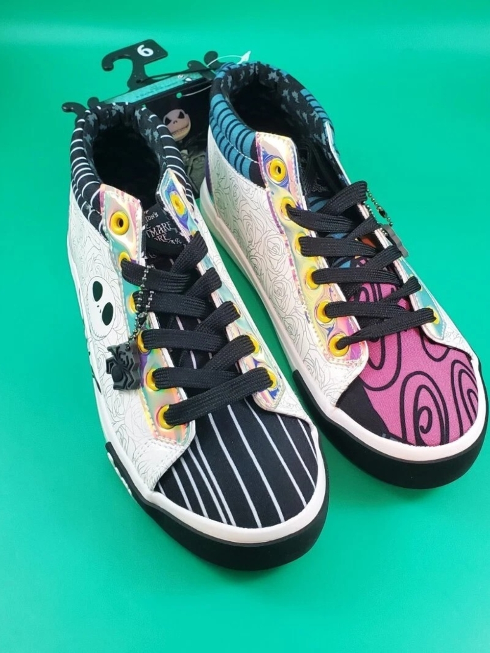 Nightmare Before Christmas Disney Women's Print Low Tops in Black, White & Pink